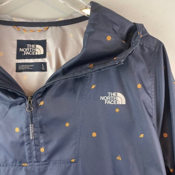 The North Face Hooded Windbreaker Size L - Picture 2 of 8